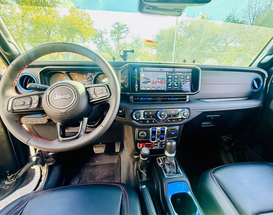 2024 Jeep JT Gladiator - Image 2 of 5