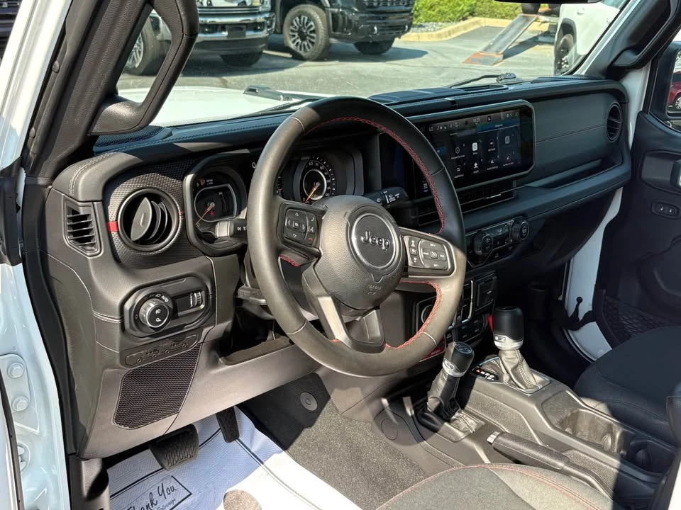 2024 Jeep JT Gladiator - Image 11 of 20