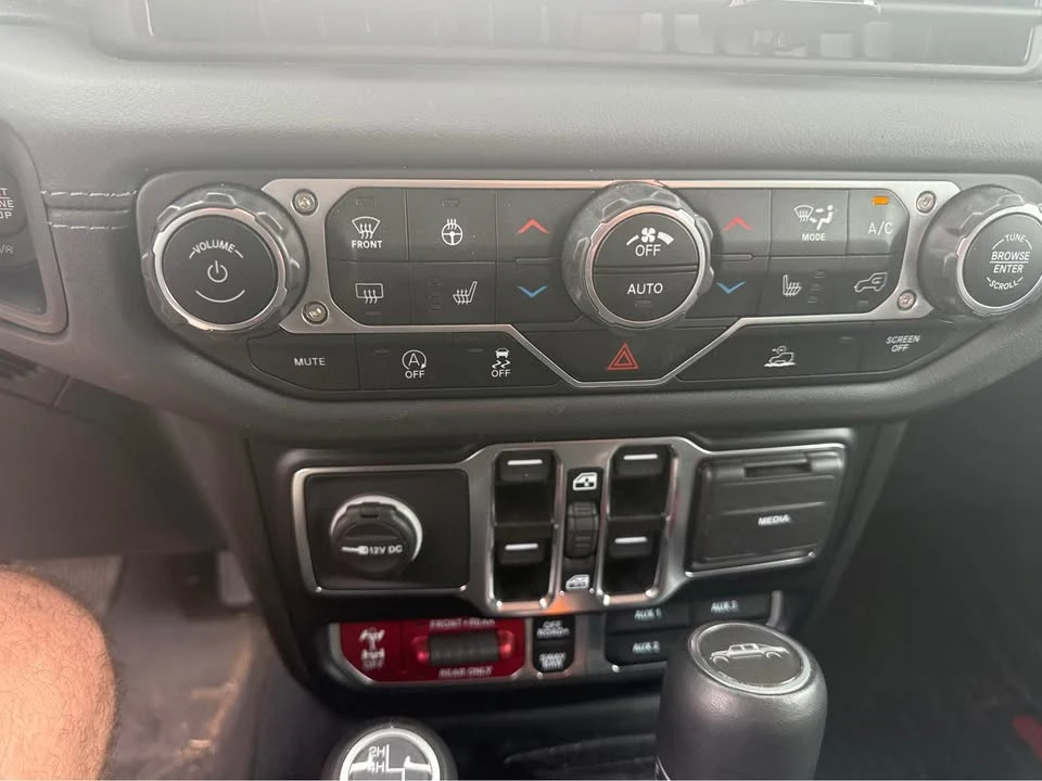 2024 Jeep JT Gladiator - Image 11 of 13