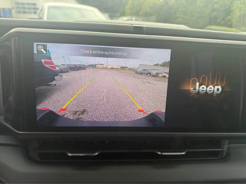 2024 Jeep JT Gladiator - Image 10 of 13