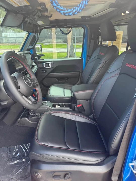 2024 Jeep JT Gladiator - Image 11 of 18