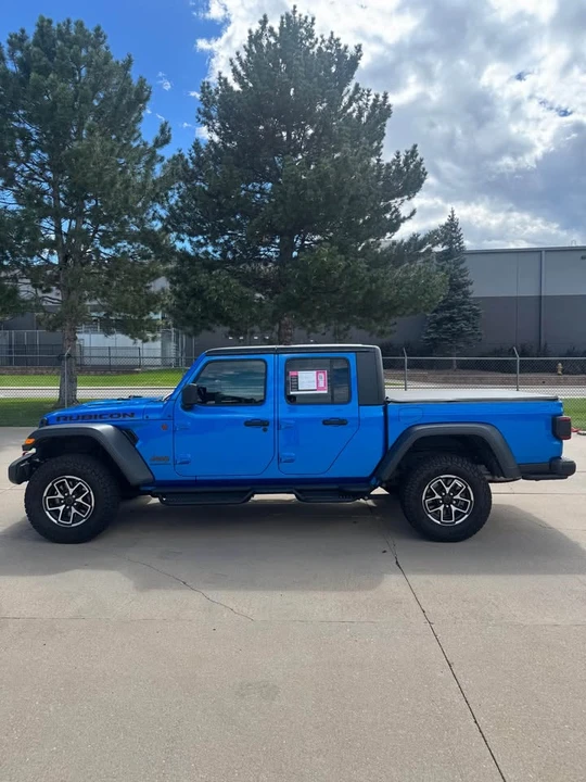 2024 Jeep JT Gladiator - Image 3 of 18