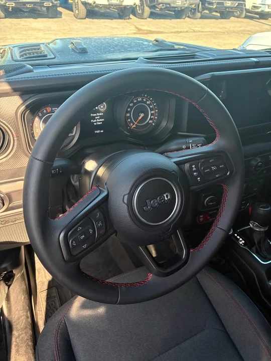 2024 Jeep JT Gladiator - Image 7 of 12