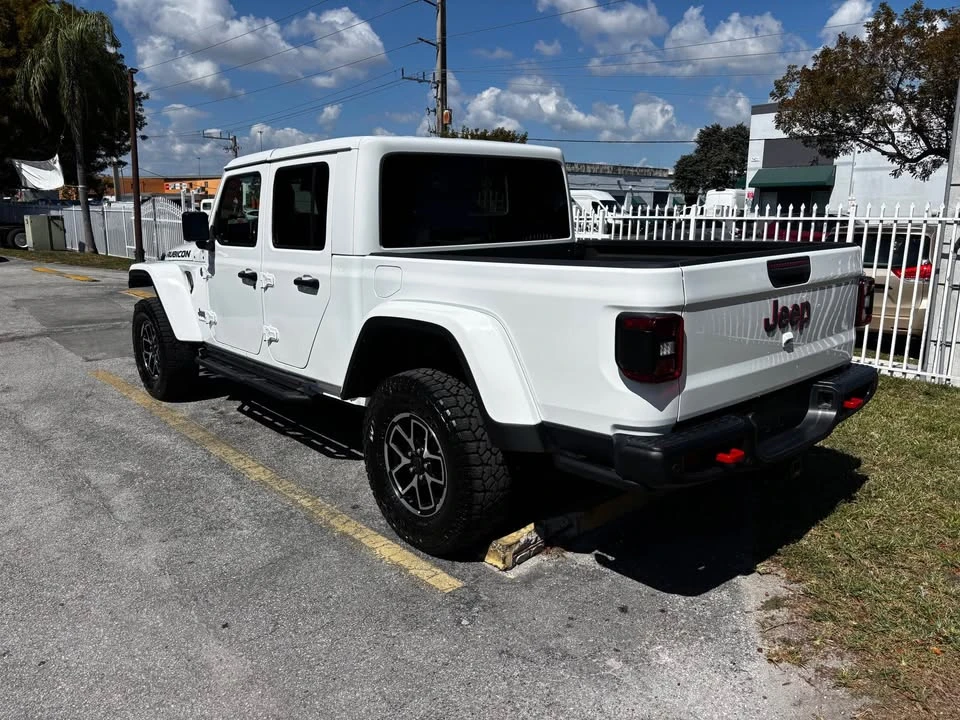 2024 Jeep JT Gladiator - Image 4 of 8