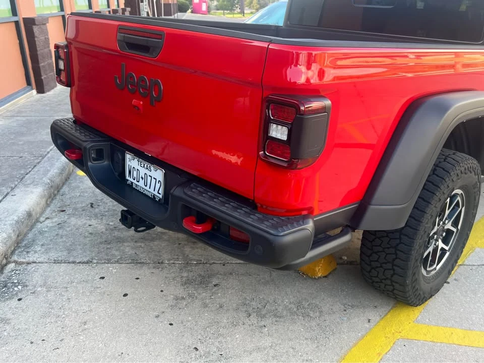 2024 Jeep JT Gladiator - Image 10 of 14
