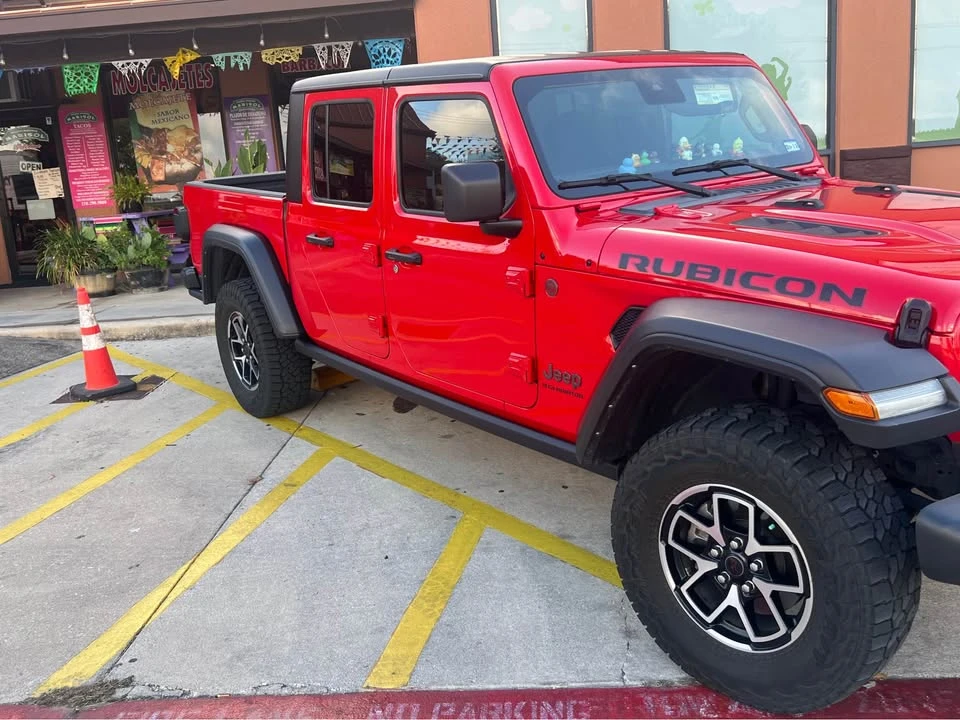 2024 Jeep JT Gladiator - Image 7 of 14