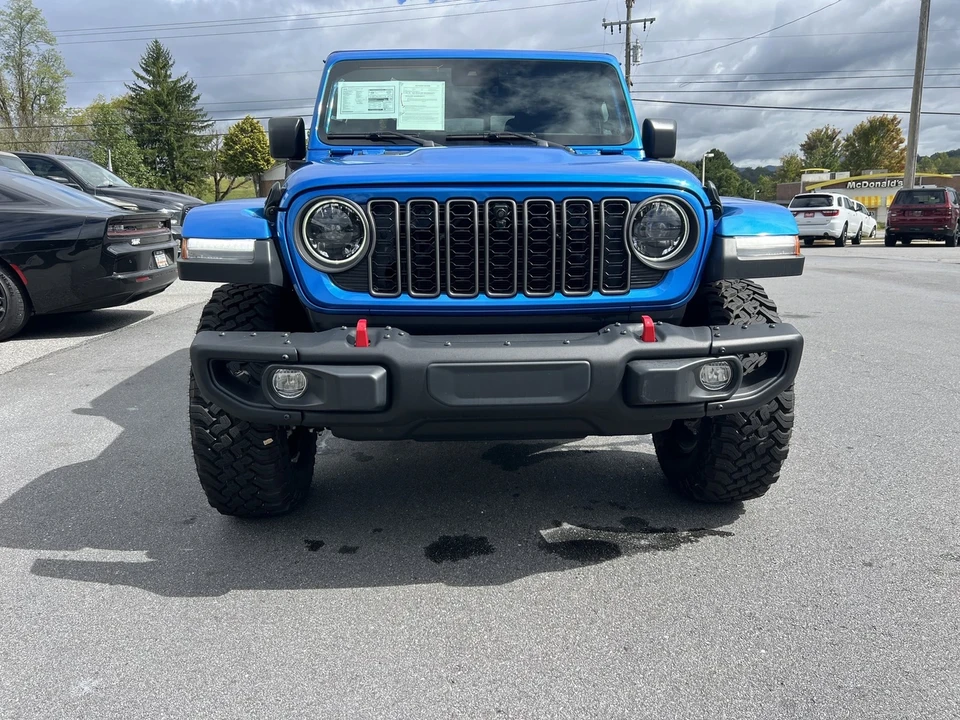 2024 Jeep JT Gladiator - Image 5 of 12