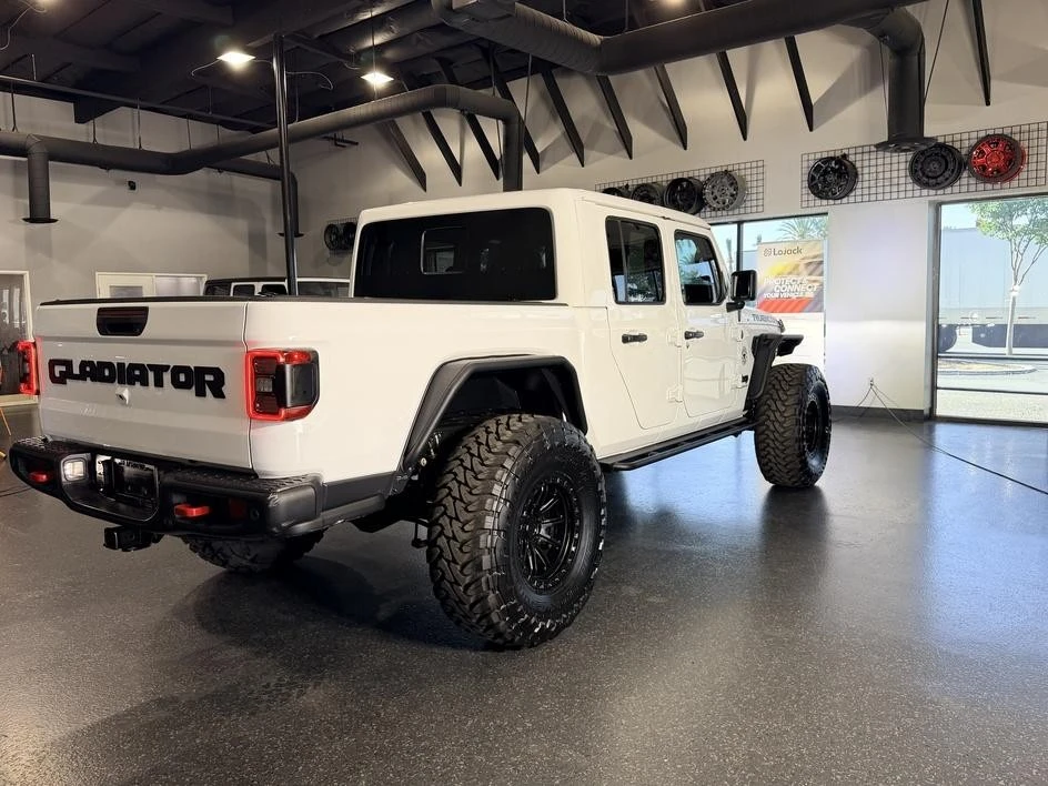 2024 Jeep JT Gladiator - Image 31 of 31