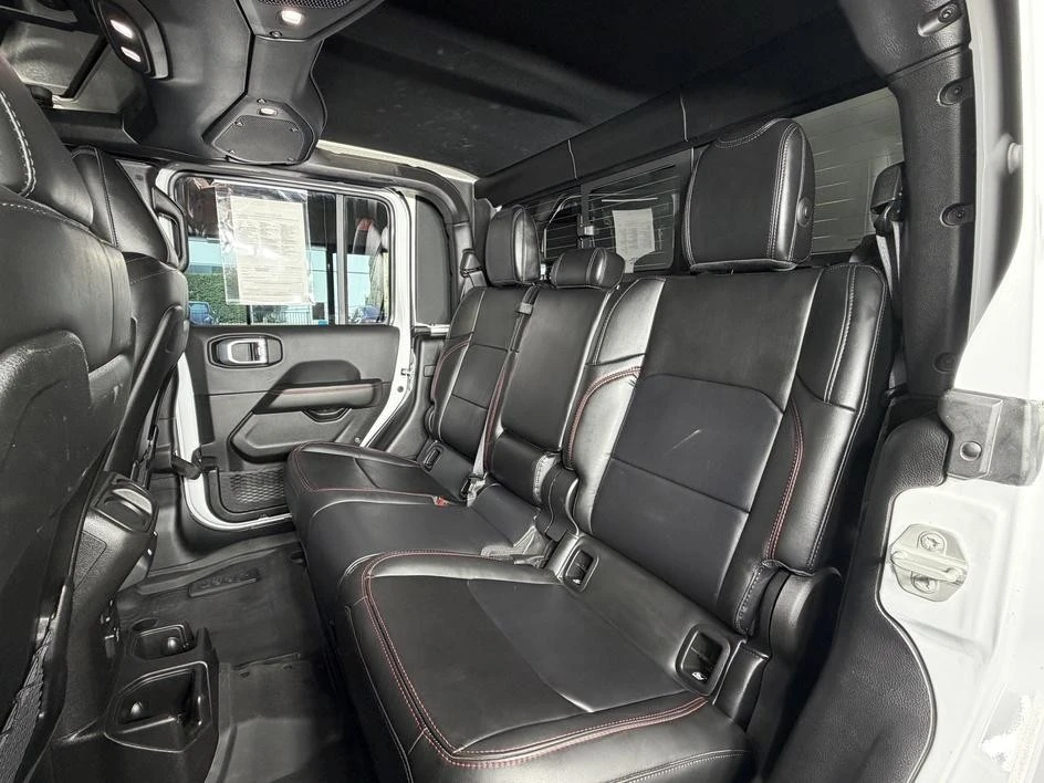 2024 Jeep JT Gladiator - Image 20 of 31