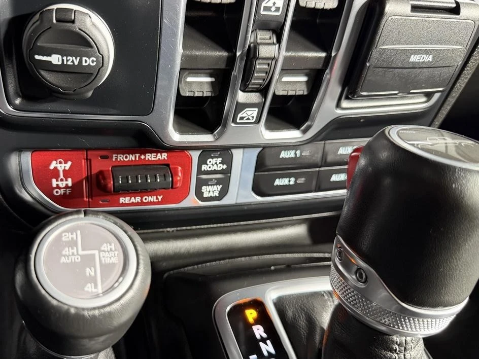 2024 Jeep JT Gladiator - Image 27 of 31