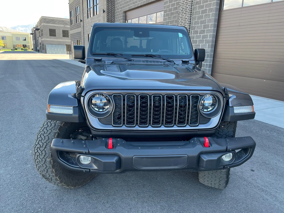 2024 Jeep JT Gladiator - Image 6 of 31