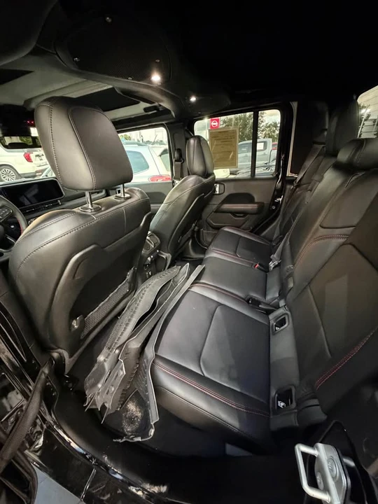 2024 Jeep JT Gladiator - Image 7 of 10