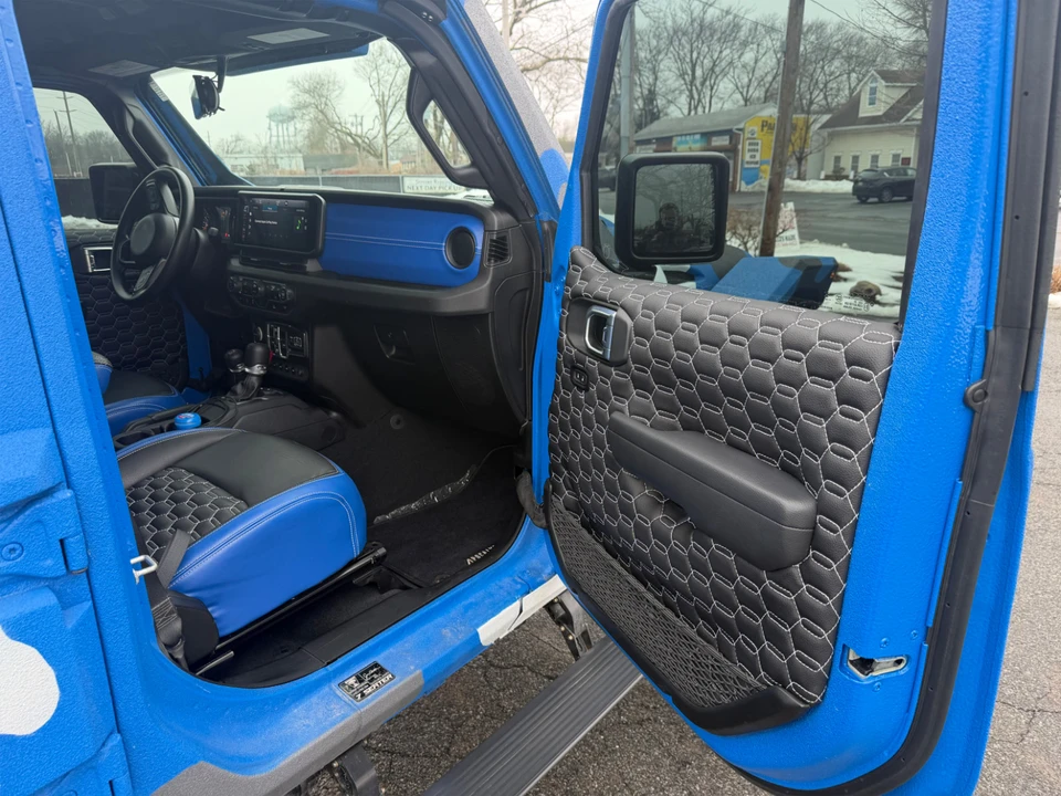 2024 Jeep JT Gladiator - Image 4 of 9