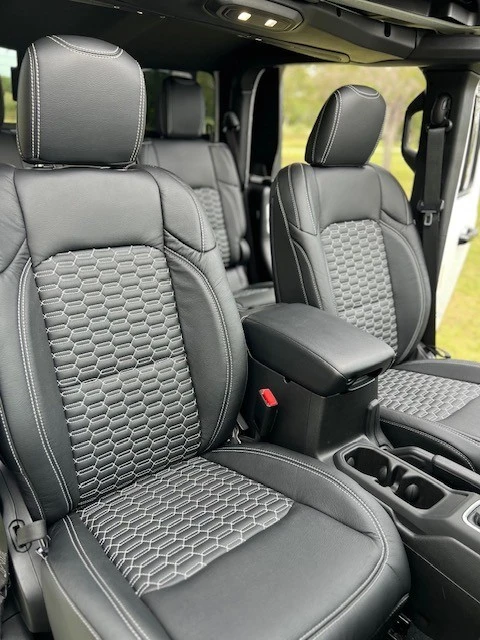 2024 Jeep JT Gladiator - Image 5 of 20