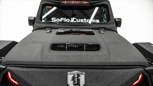 2024 Jeep JT Gladiator - Image 17 of 21