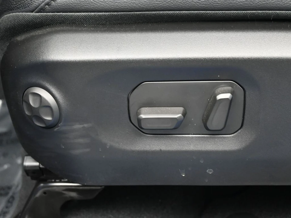 2024 Jeep JT Gladiator - Image 12 of 21