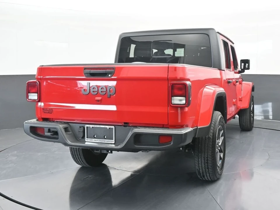 2024 Jeep JT Gladiator - Image 5 of 12