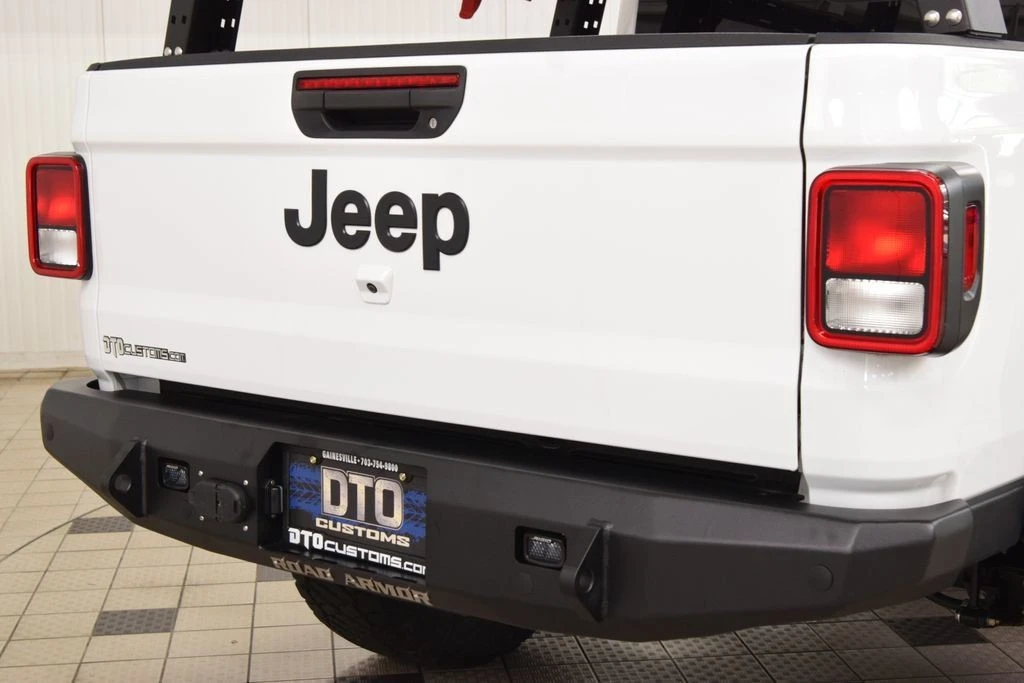 2024 Jeep JT Gladiator - Image 20 of 31