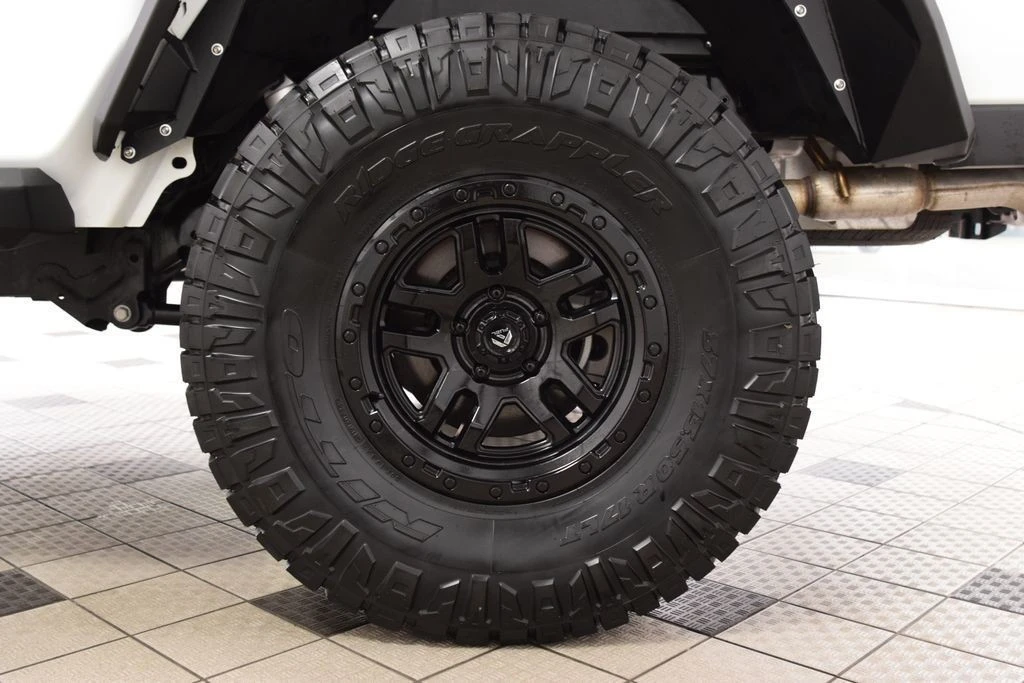 2024 Jeep JT Gladiator - Image 26 of 31