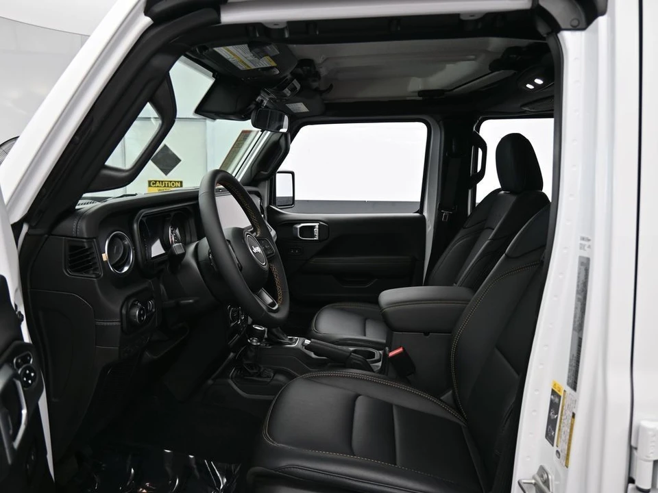 2024 Jeep JT Gladiator - Image 11 of 12