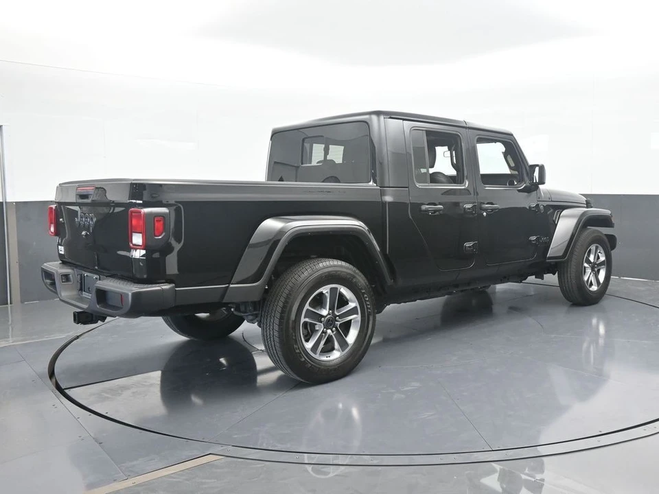 2024 Jeep JT Gladiator - Image 6 of 21