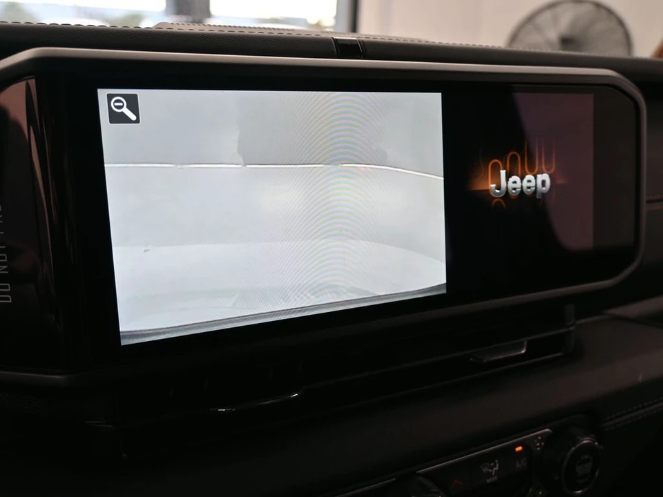 2024 Jeep JT Gladiator - Image 21 of 21