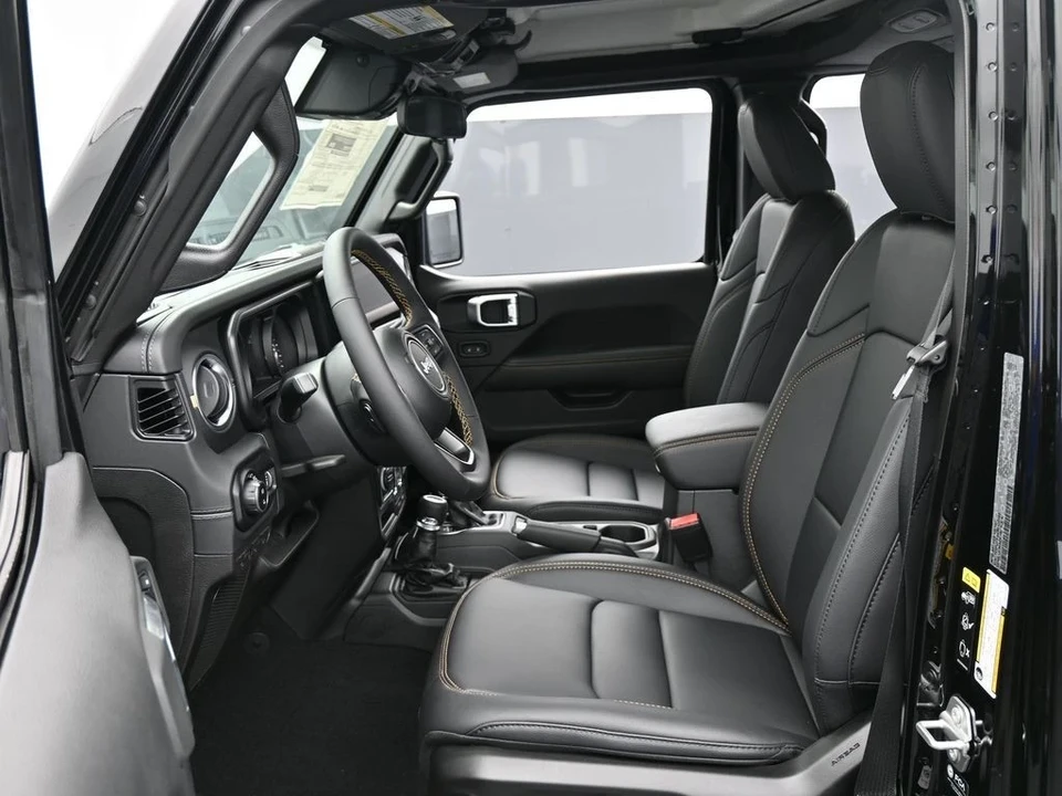 2024 Jeep JT Gladiator - Image 10 of 12