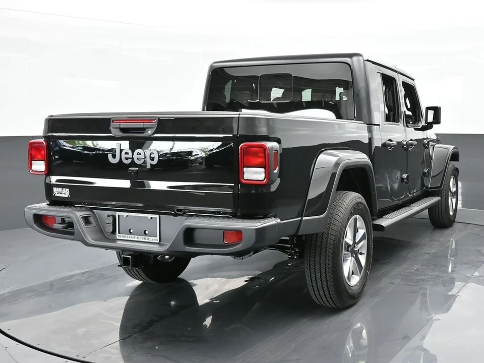 2024 Jeep JT Gladiator - Image 5 of 12