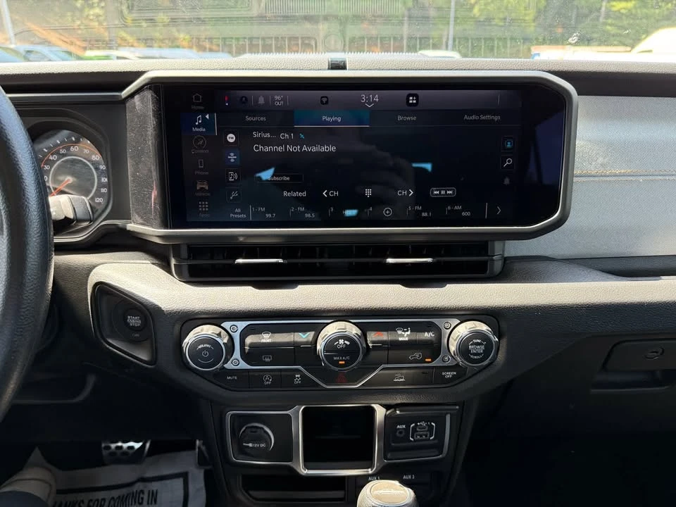 2024 Jeep JT Gladiator - Image 17 of 20