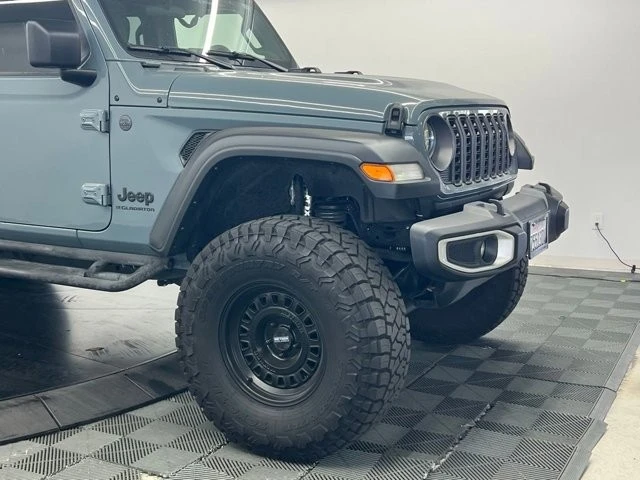2024 Jeep JT Gladiator - Image 8 of 16