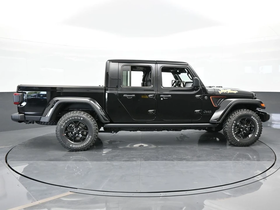2024 Jeep JT Gladiator - Image 7 of 12