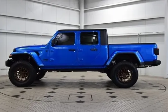 2024 Jeep JT Gladiator - Image 4 of 12