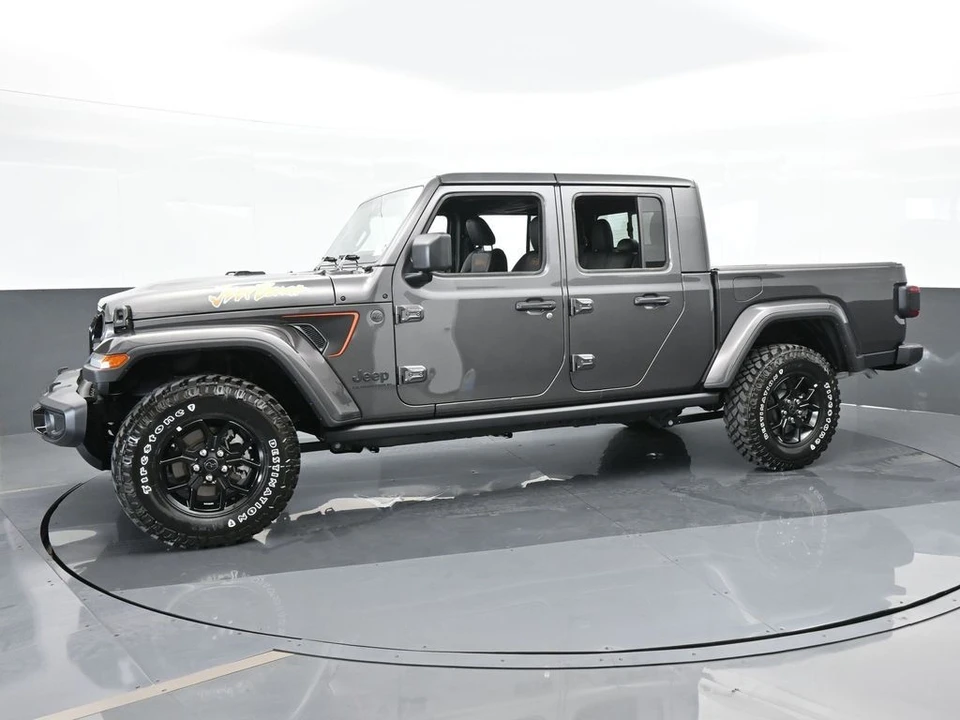 2024 Jeep JT Gladiator - Image 2 of 12
