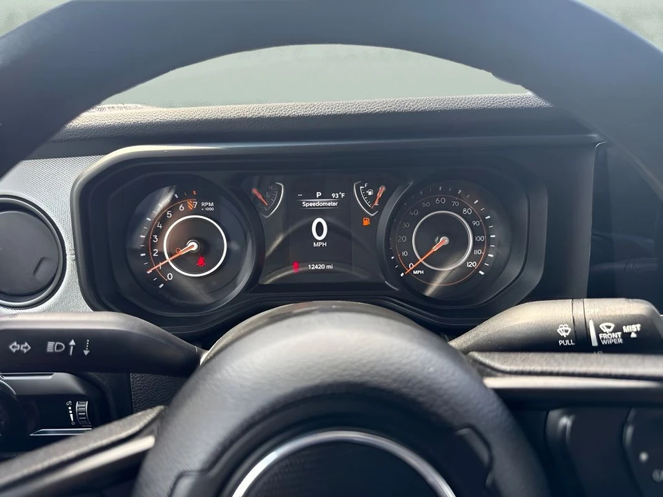 2024 Jeep JT Gladiator - Image 14 of 24