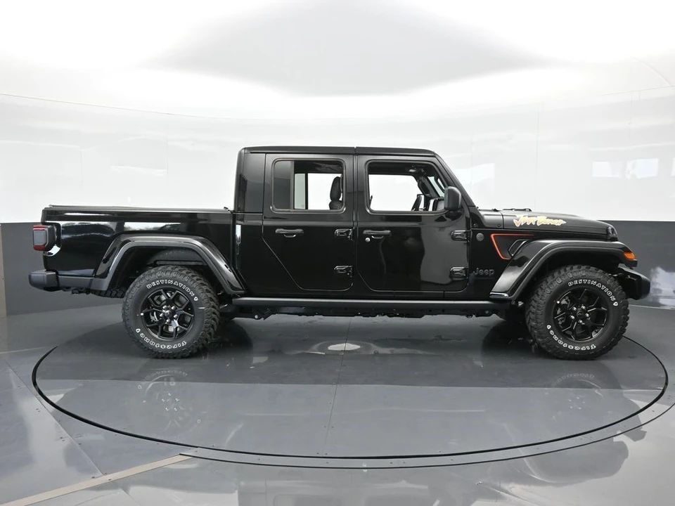 2024 Jeep JT Gladiator - Image 7 of 21