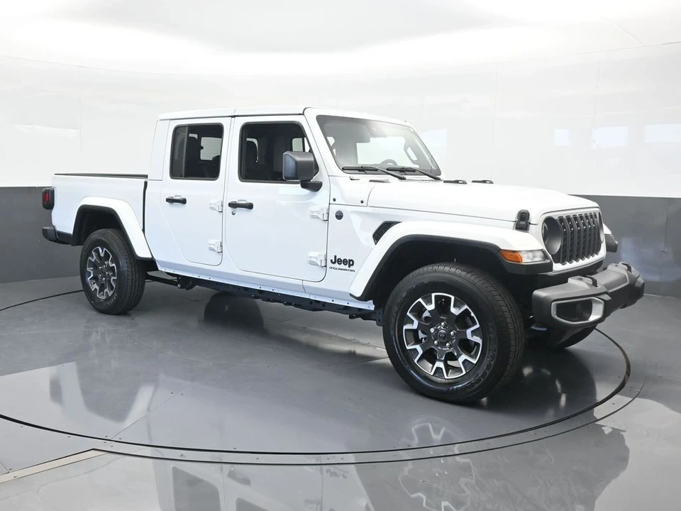 2024 Jeep JT Gladiator - Image 8 of 12