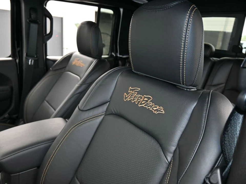 2024 Jeep JT Gladiator - Image 13 of 21