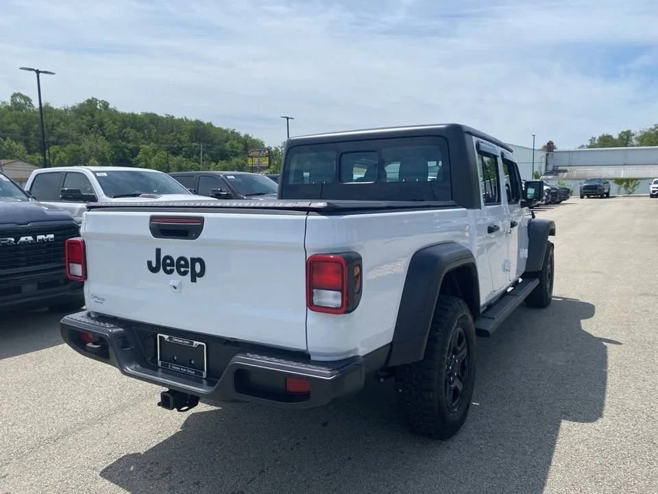 2024 Jeep JT Gladiator - Image 2 of 19