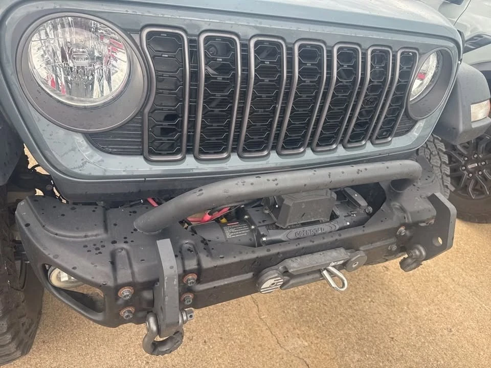 2024 Jeep JT Gladiator - Image 9 of 11