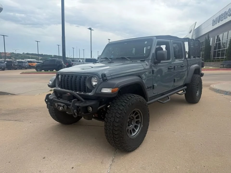 2024 Jeep JT Gladiator - Image 6 of 11