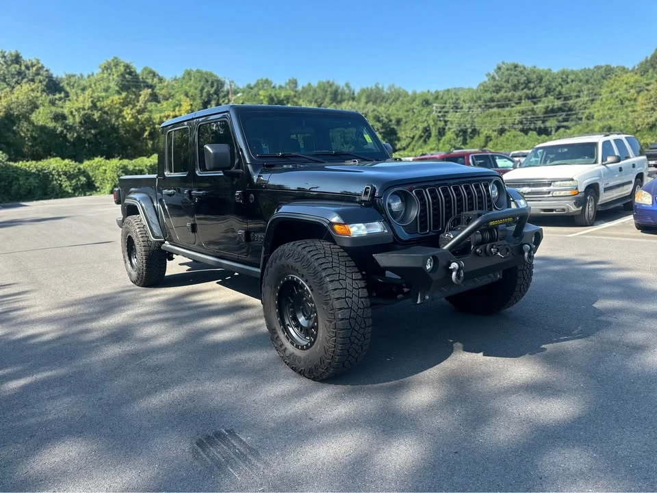 2024 Jeep JT Gladiator - Image 3 of 11