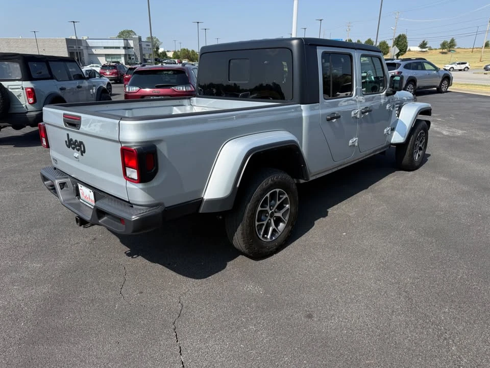 2024 Jeep JT Gladiator - Image 4 of 9