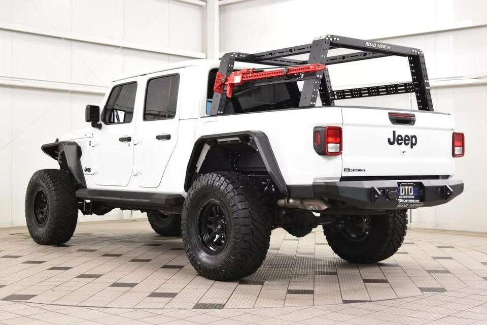 2024 Jeep JT Gladiator - Image 5 of 19