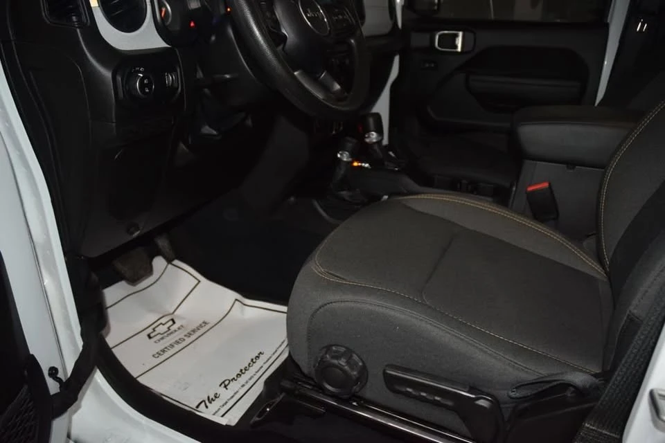 2024 Jeep JT Gladiator - Image 16 of 19
