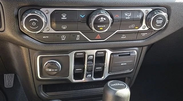 2024 Jeep JT Gladiator - Image 8 of 10