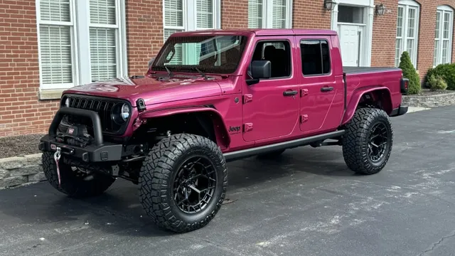 2024 Jeep Gladiator Sport