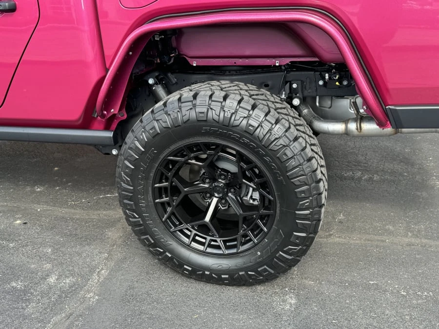 2024 Jeep JT Gladiator - Image 6 of 16