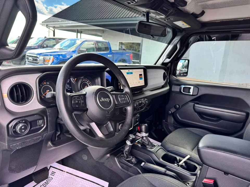 2024 Jeep JT Gladiator - Image 9 of 20