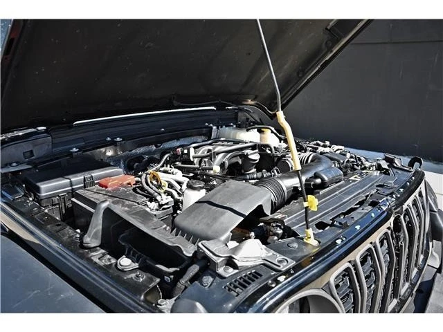 2024 Jeep JT Gladiator - Image 17 of 18