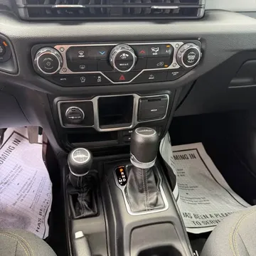 2024 Jeep Gladiator Sport